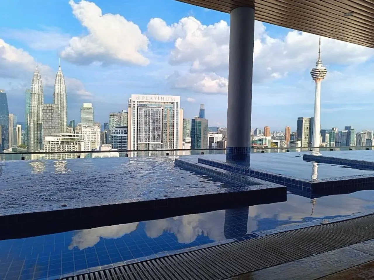 The Luxe Klcc By Luxury World Daire Kuala Lumpur
