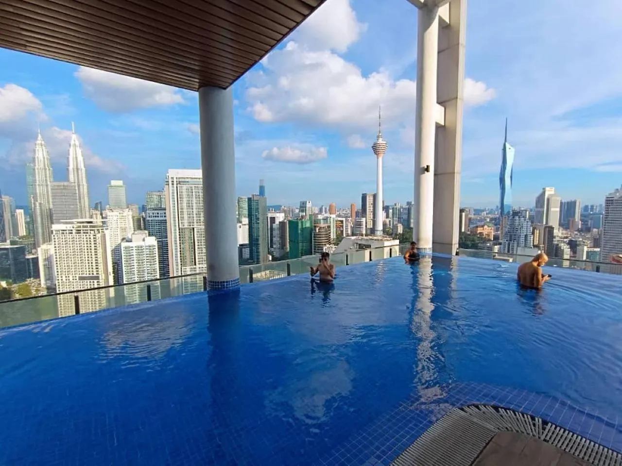 The Luxe Klcc By Luxury World Daire Kuala Lumpur