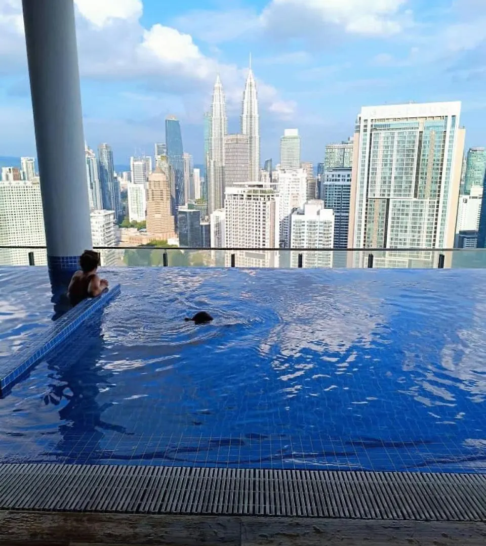 The Luxe Klcc By Luxury World Daire Kuala Lumpur
