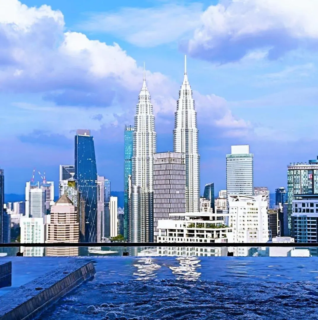 The Luxe Klcc By Luxury World Daire Kuala Lumpur