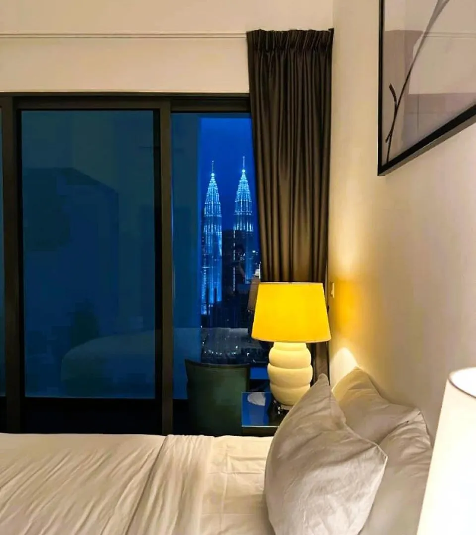The Luxe Klcc By Luxury World Daire Kuala Lumpur